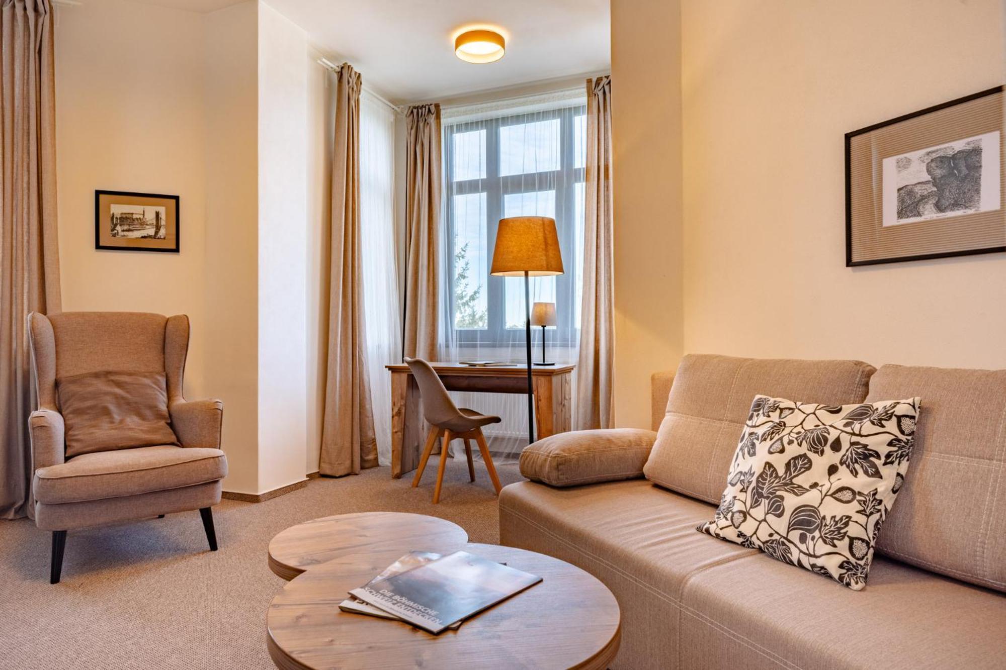 Hotel Svycarsky Dum Sneznik 객실 사진