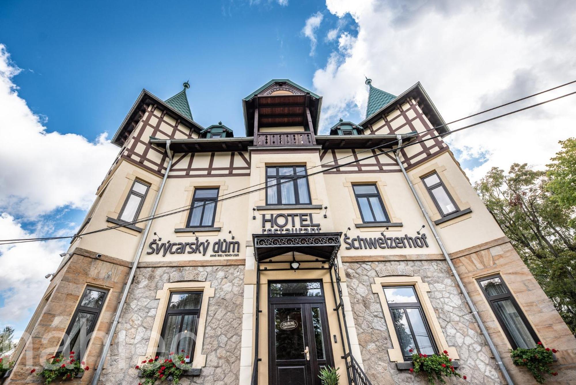 Hotel Svycarsky Dum Sneznik 외부 사진